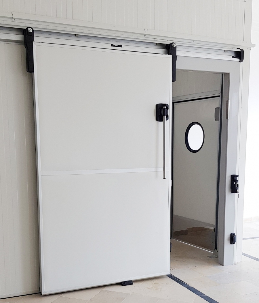 Door 900P
